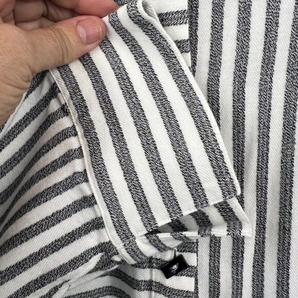 Soft Surroundings Standout Tunic Top Contrasting Black/White Stripes Size M - Picture 8 of 11